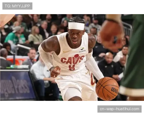 施罗德加盟骑士后首取两双 11助攻创个人单场新高